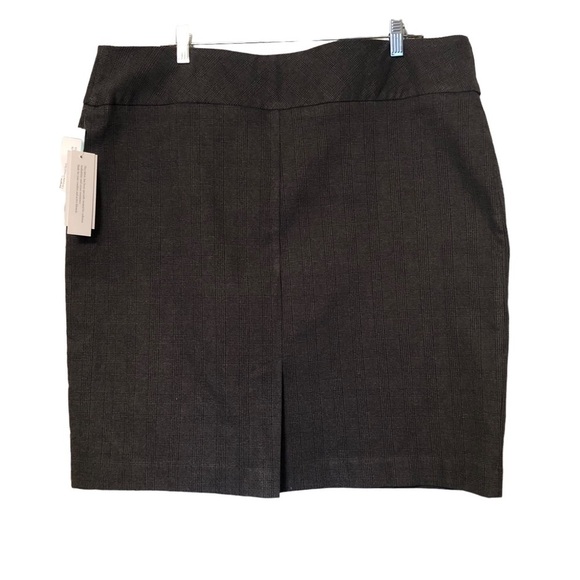 Margaret M slimming skirt size 2X - Picture 2 of 6